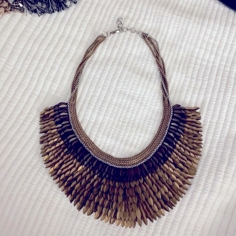 Stella & Dot Gold Collar